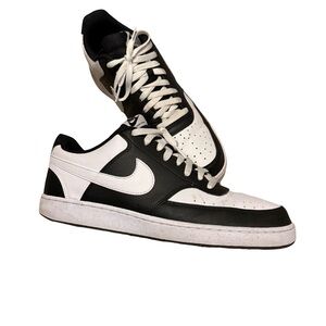 Nike Dunk Men’s Shoes - Black and White Low Size 12